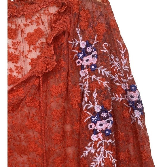 Free People Jubilee Red Embroidered Floral Mesh Oversized Top Womens Size XS - Picture 12 of 16
